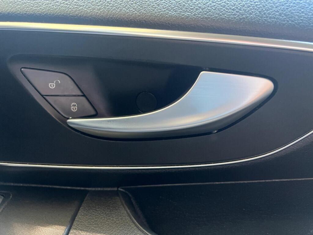 Used Mercedes-Benz Vito for sale - 77671030: Photo 39