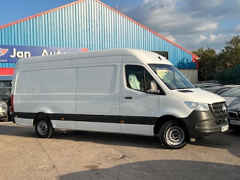 Used Mercedes-Benz Sprinter 2023 for sale - 78481268: Photo