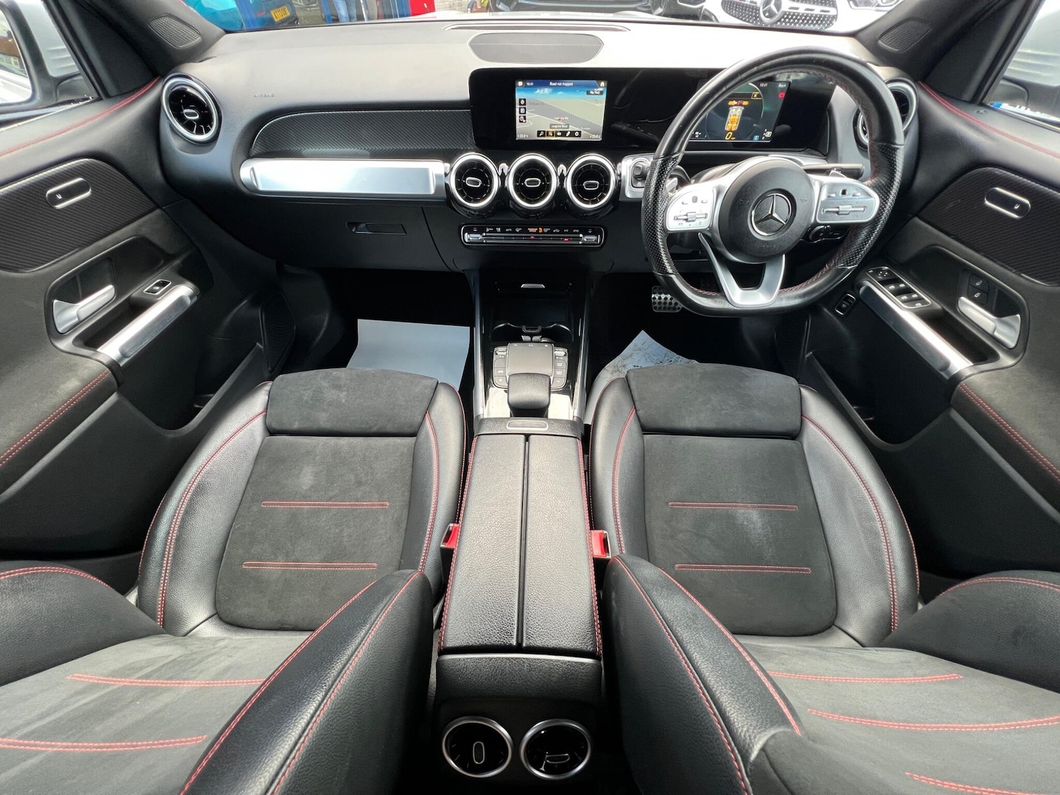 Used Mercedes-Benz GLB for sale - 77672048: Photo 3