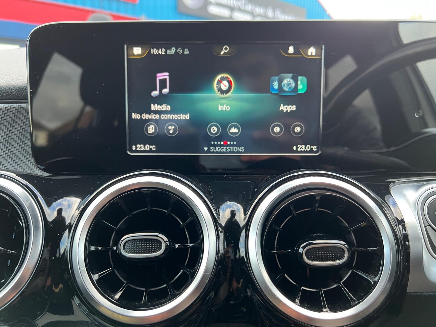 Used Mercedes-Benz GLB for sale - 77672048: Photo 32