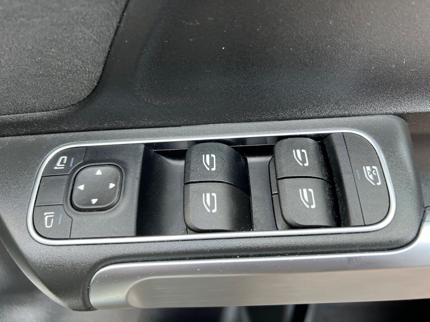 Used Mercedes-Benz GLB for sale - 77672048: Photo 59