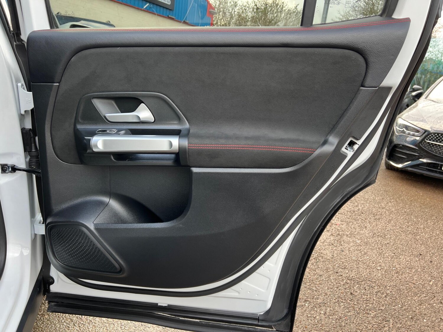 Used Mercedes-Benz GLB for sale - 77672048: Photo 67