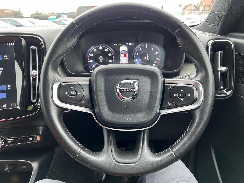 Used Volvo XC40 for sale - 77670630: Photo 36