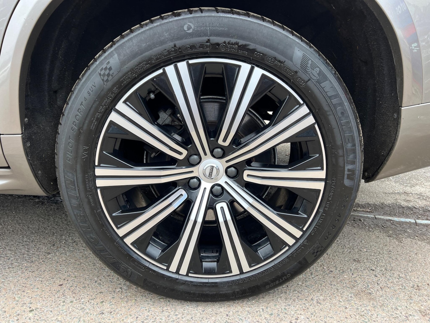 Used Volvo XC90 2021 for sale - 77898159: Photo 55