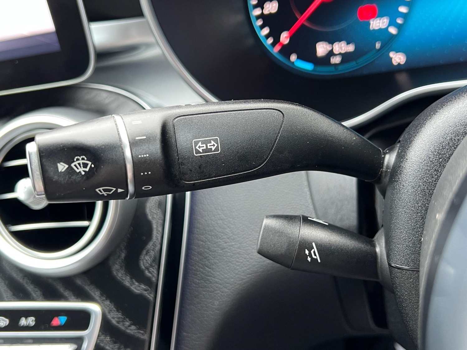 Used Mercedes-Benz C Class for sale - 77671436: Photo 40