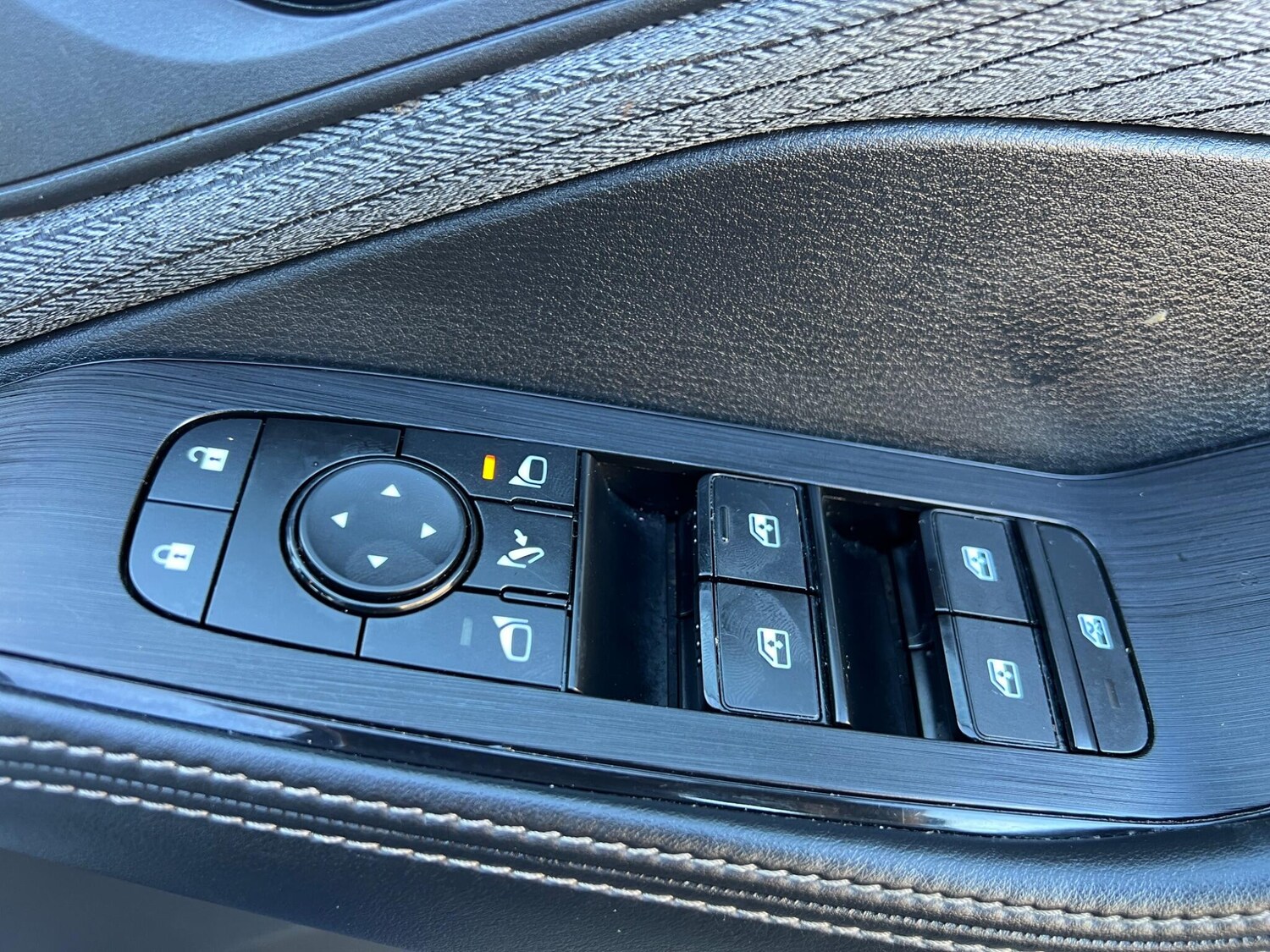 Used Nissan X-Trail 2024 for sale - 77969901: Photo 36