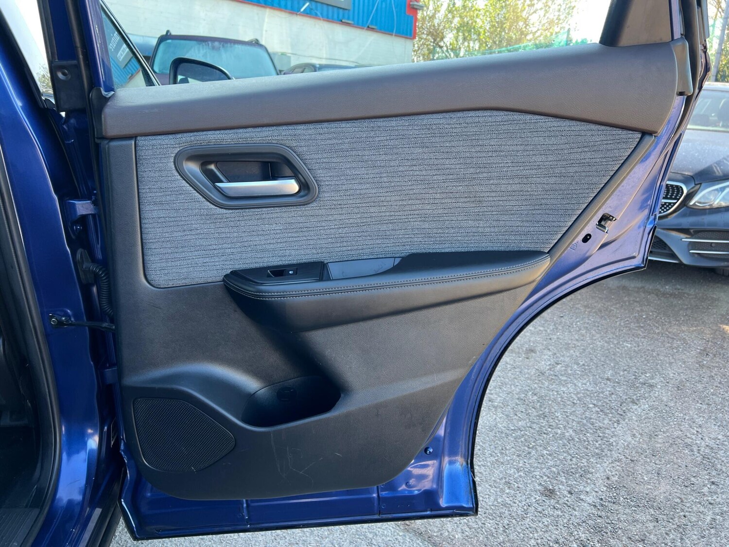 Used Nissan X-Trail 2024 for sale - 77969901: Photo 44