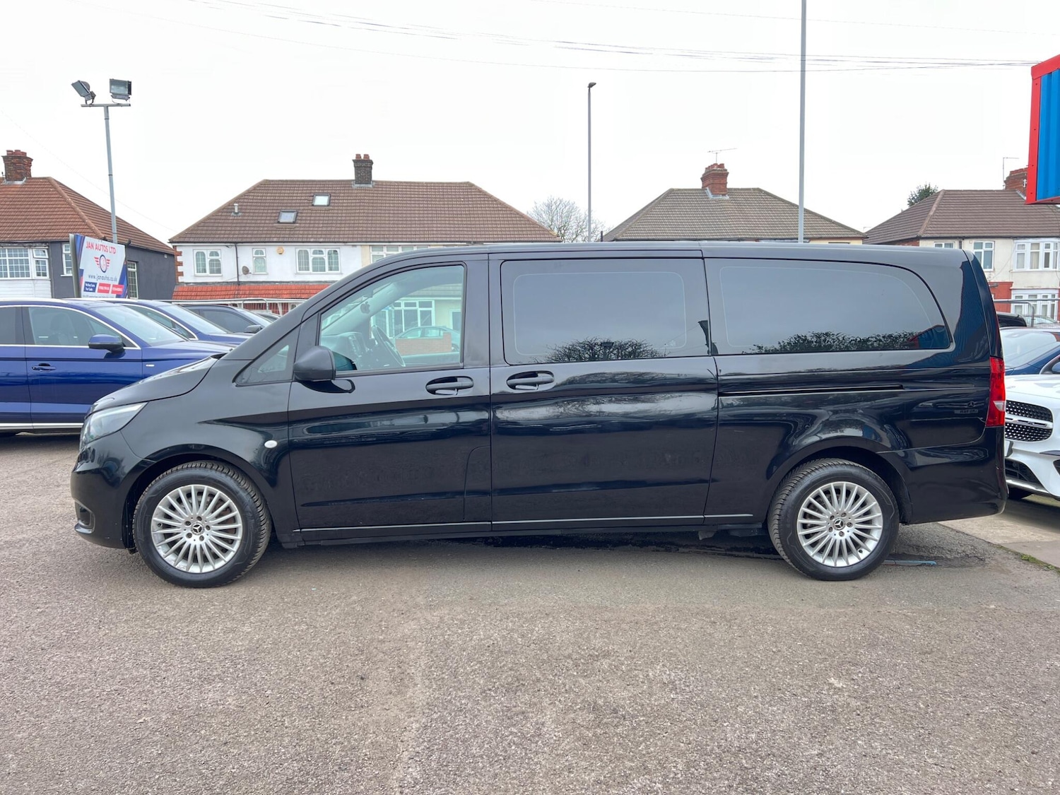 Used Mercedes-Benz Vito 2022 for sale - 77784025: Photo 32