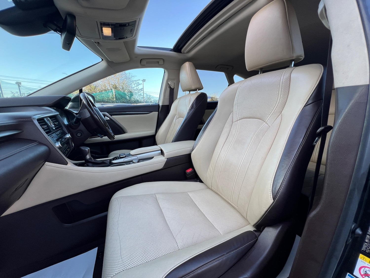 Used Lexus RX L for sale - 77671567: Photo 4