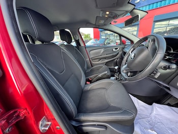 Used Renault Clio 2017 for sale - 79348440: Photo
