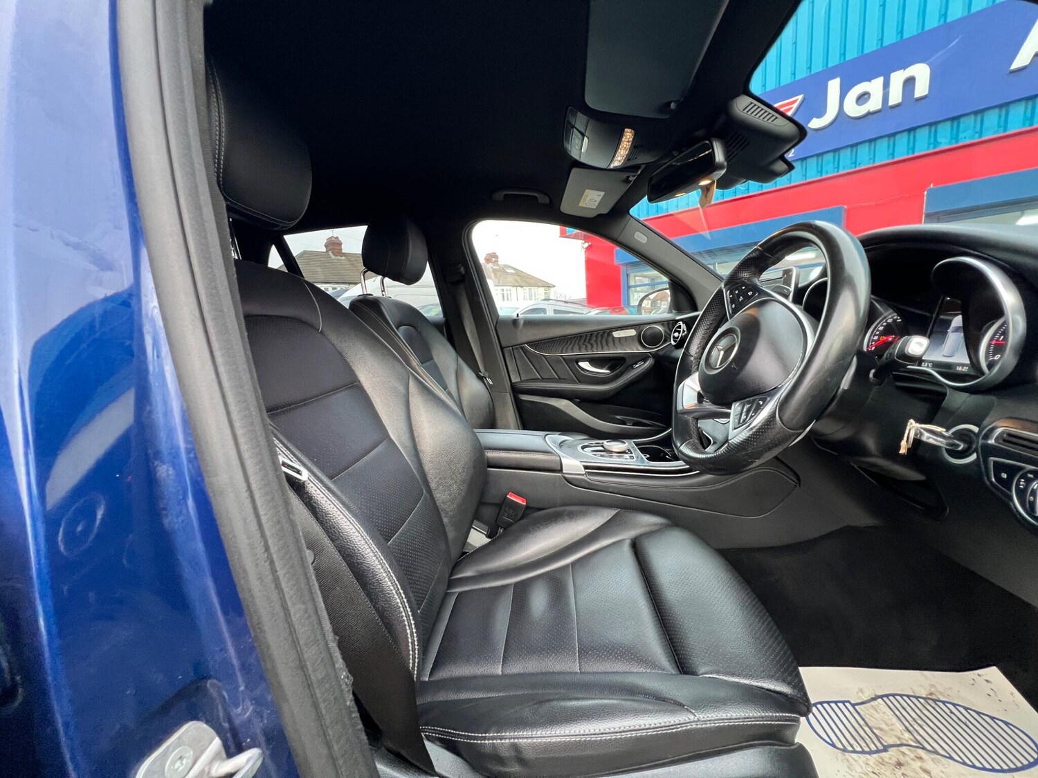 Used Mercedes-Benz GLC for sale - 77670462: Photo 10