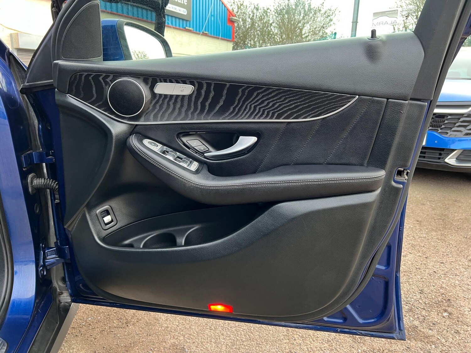 Used Mercedes-Benz GLC for sale - 77670462: Photo 47