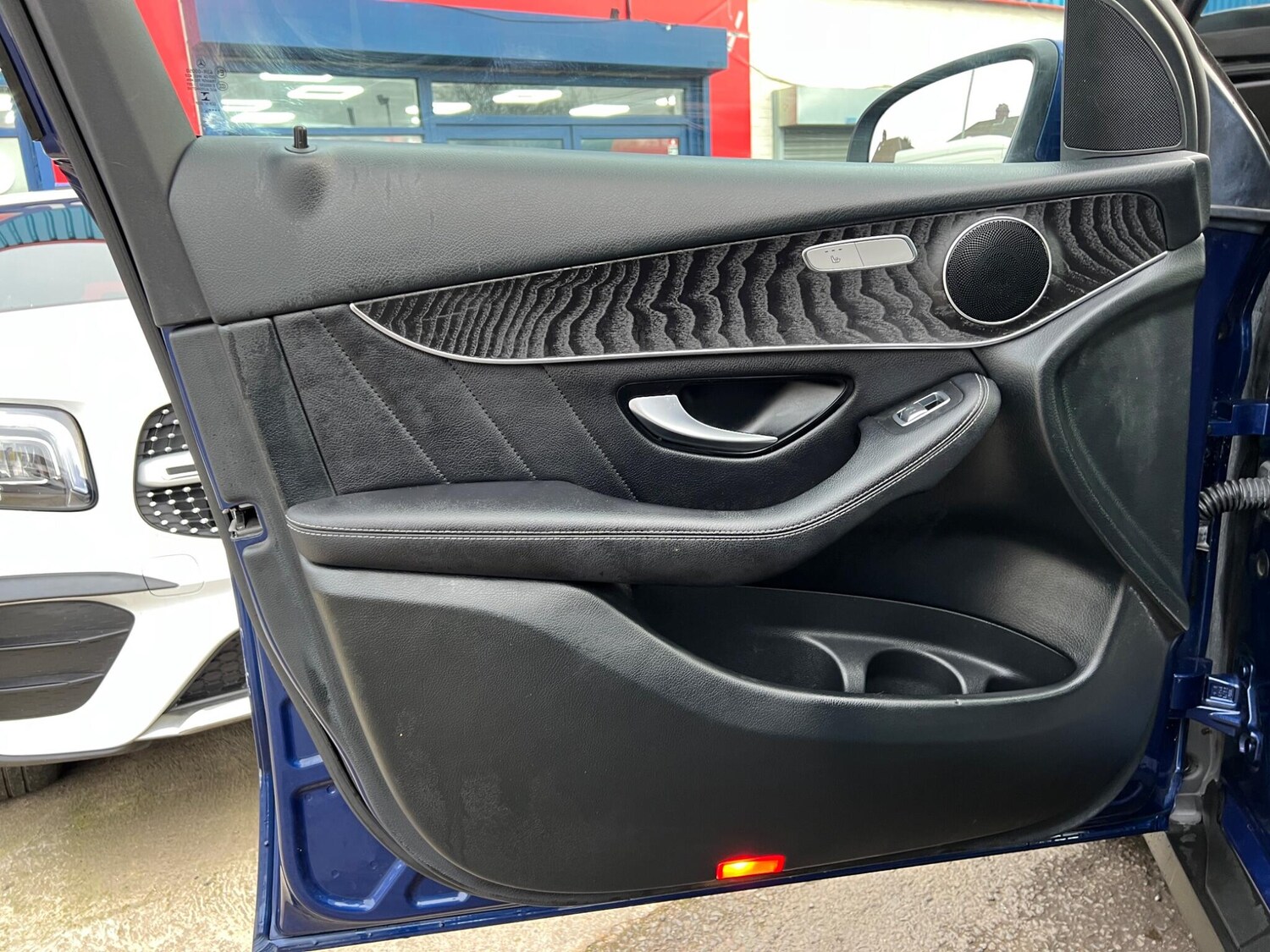 Used Mercedes-Benz GLC for sale - 77670462: Photo 51