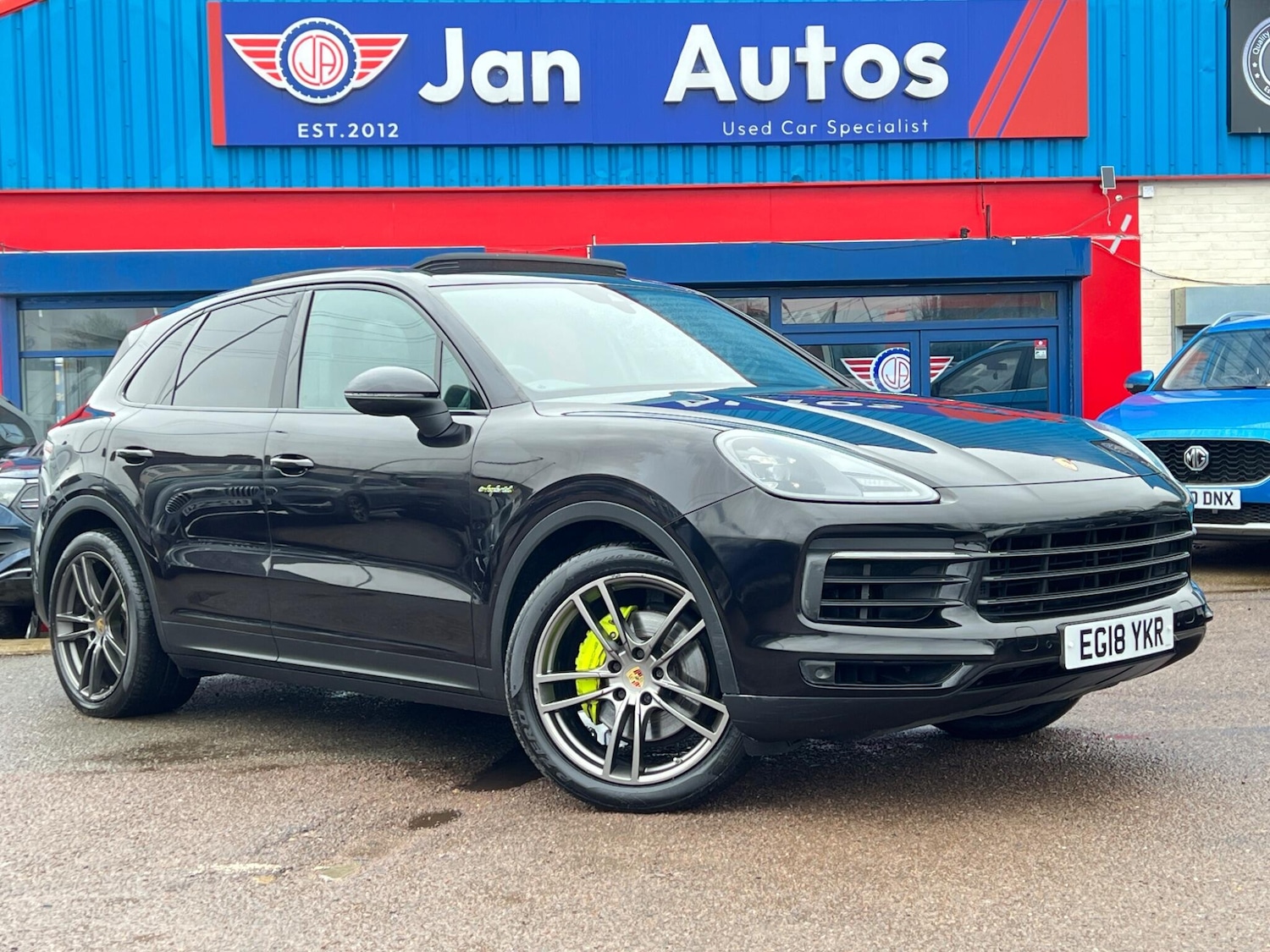 Used Porsche Cayenne for sale - 77670284: Photo 1