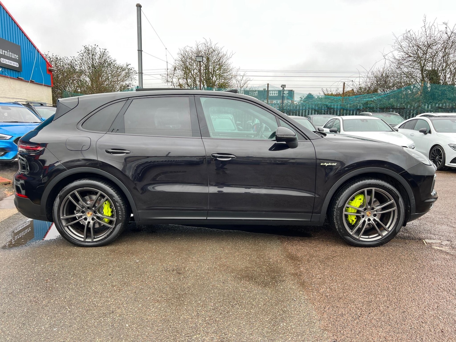Used Porsche Cayenne for sale - 77670284: Photo 3