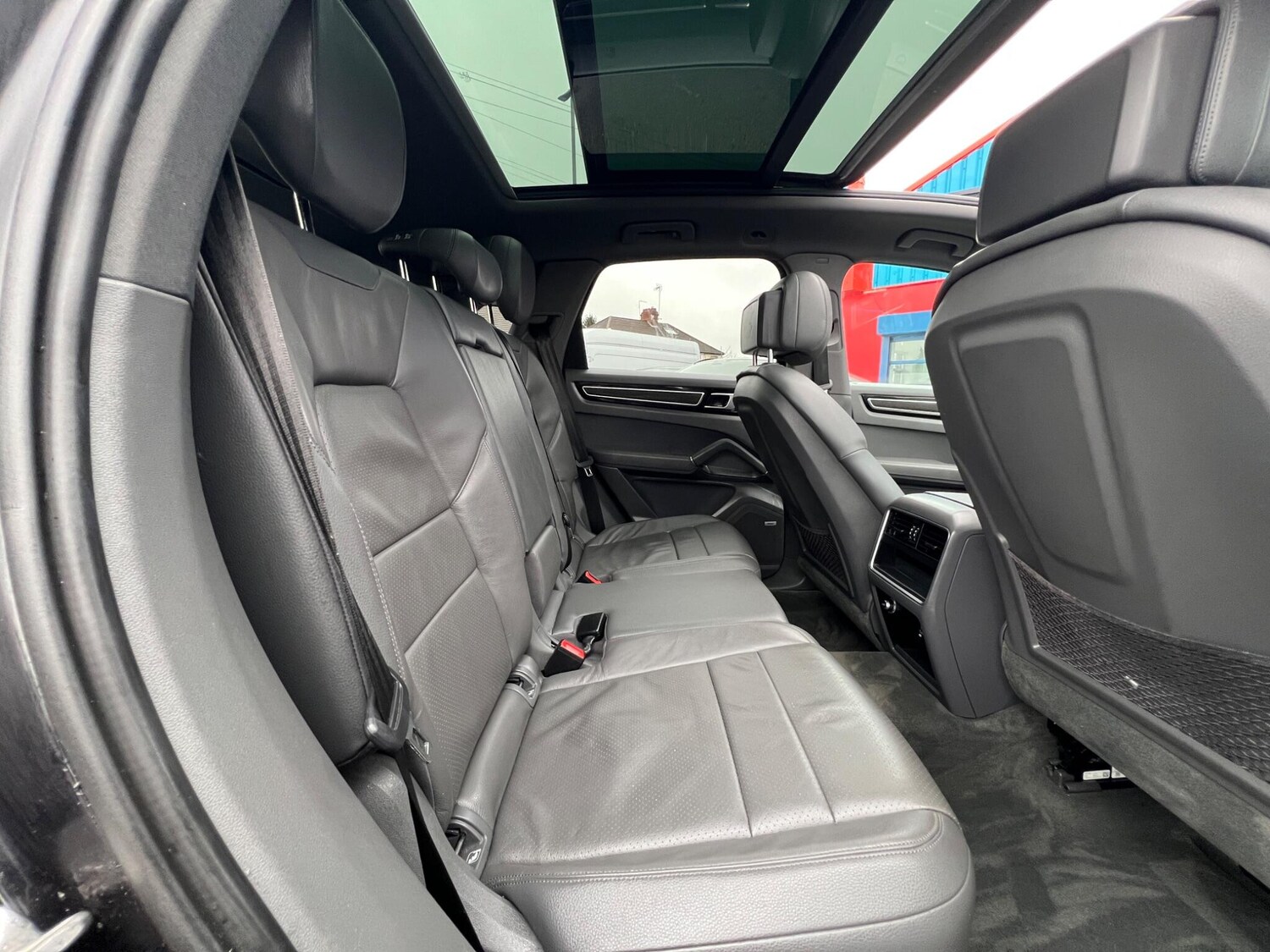 Used Porsche Cayenne for sale - 77670284: Photo 47