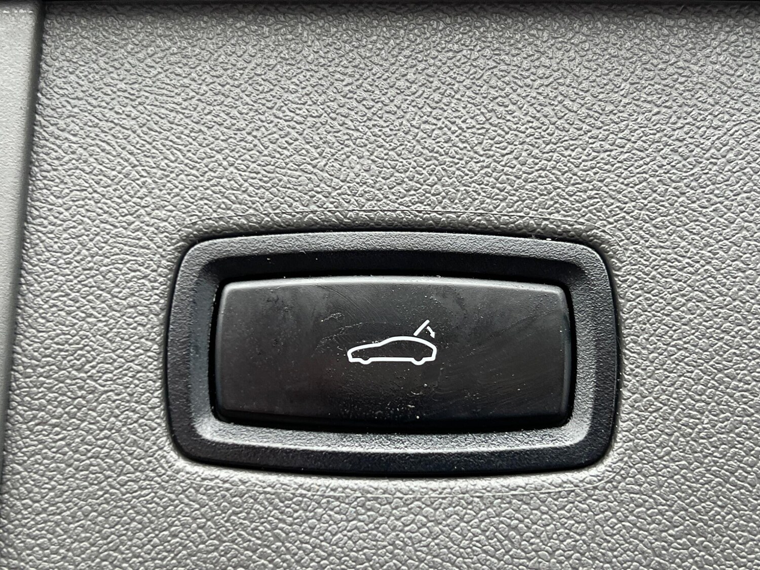 Used Porsche Cayenne for sale - 77670284: Photo 48