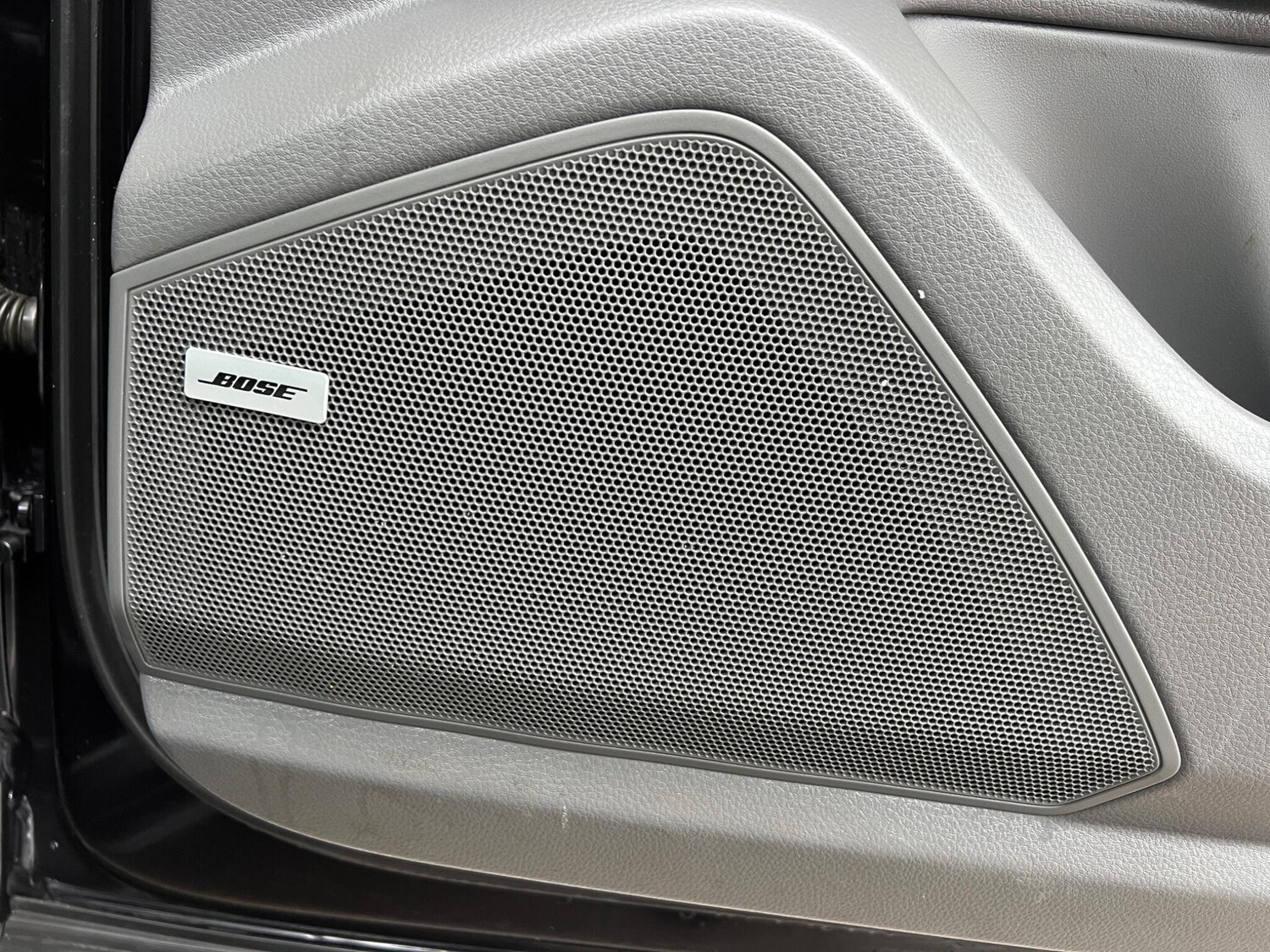 Used Porsche Cayenne for sale - 77670284: Photo 51