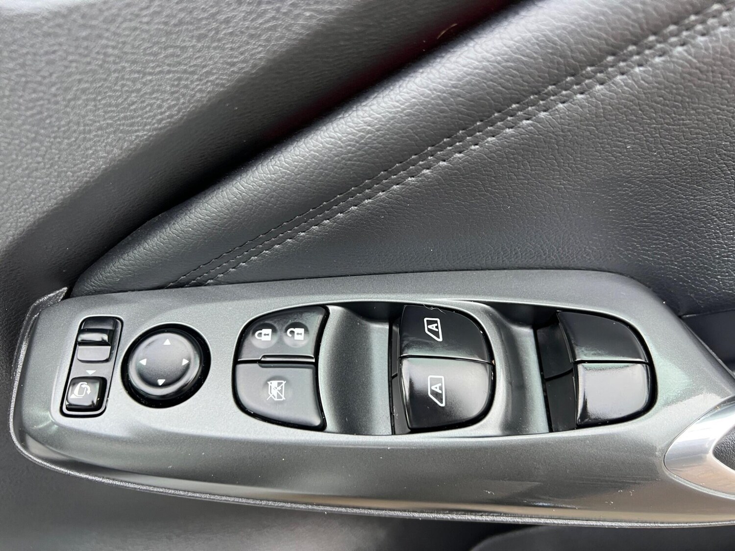 Used Nissan Juke for sale - 77670890: Photo 44