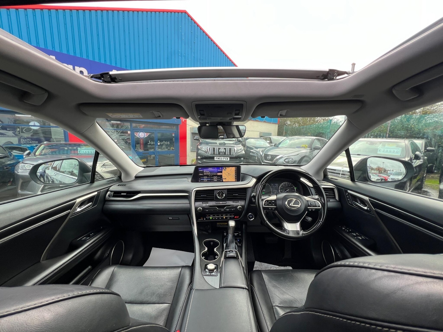 Used Lexus RX 2019 for sale - 77670950: Photo 3