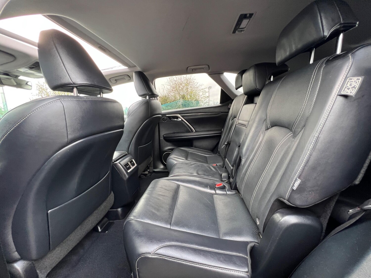 Used Lexus RX 2019 for sale - 77670950: Photo 34