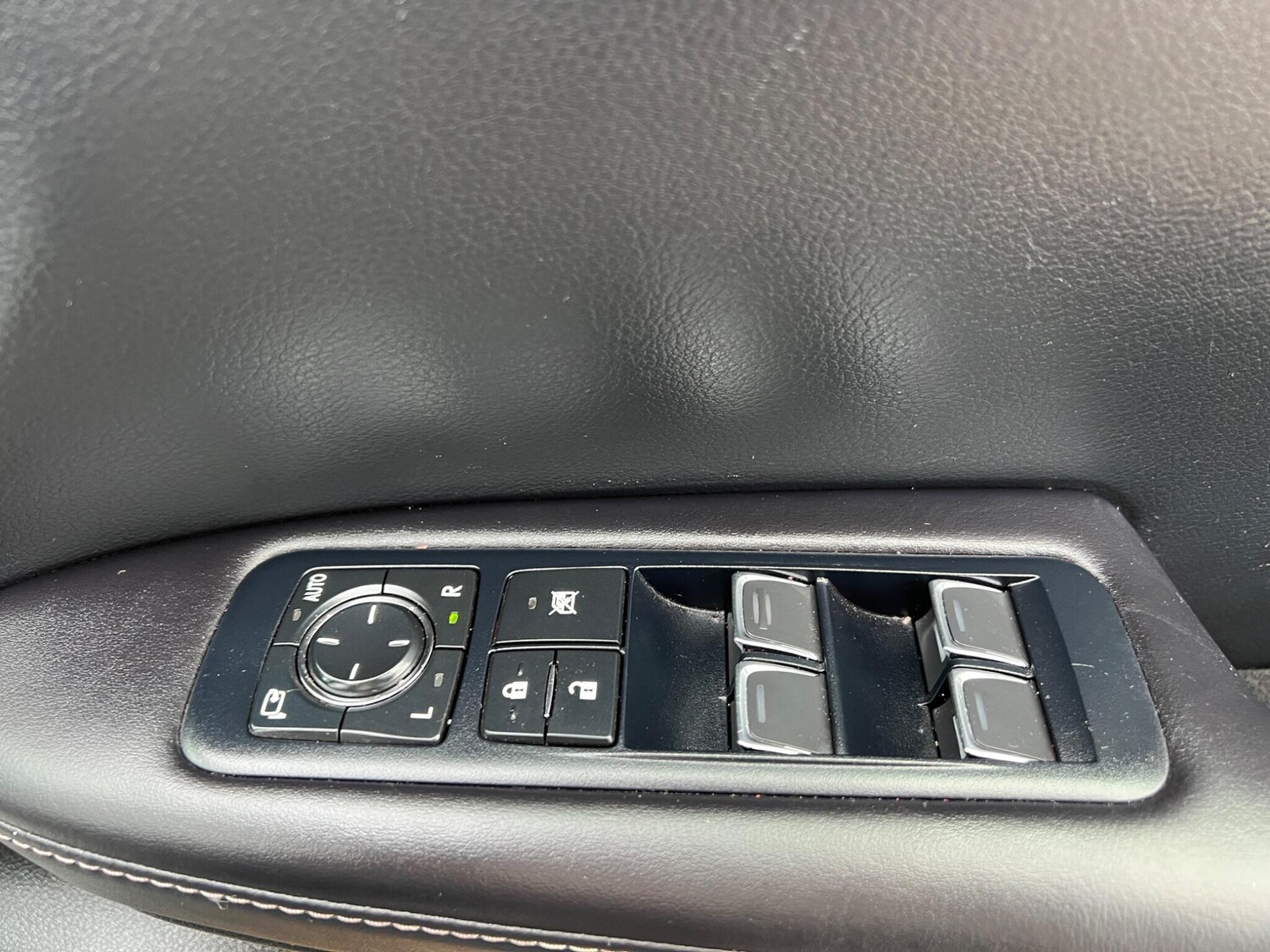 Used Lexus RX 2019 for sale - 77670950: Photo 36