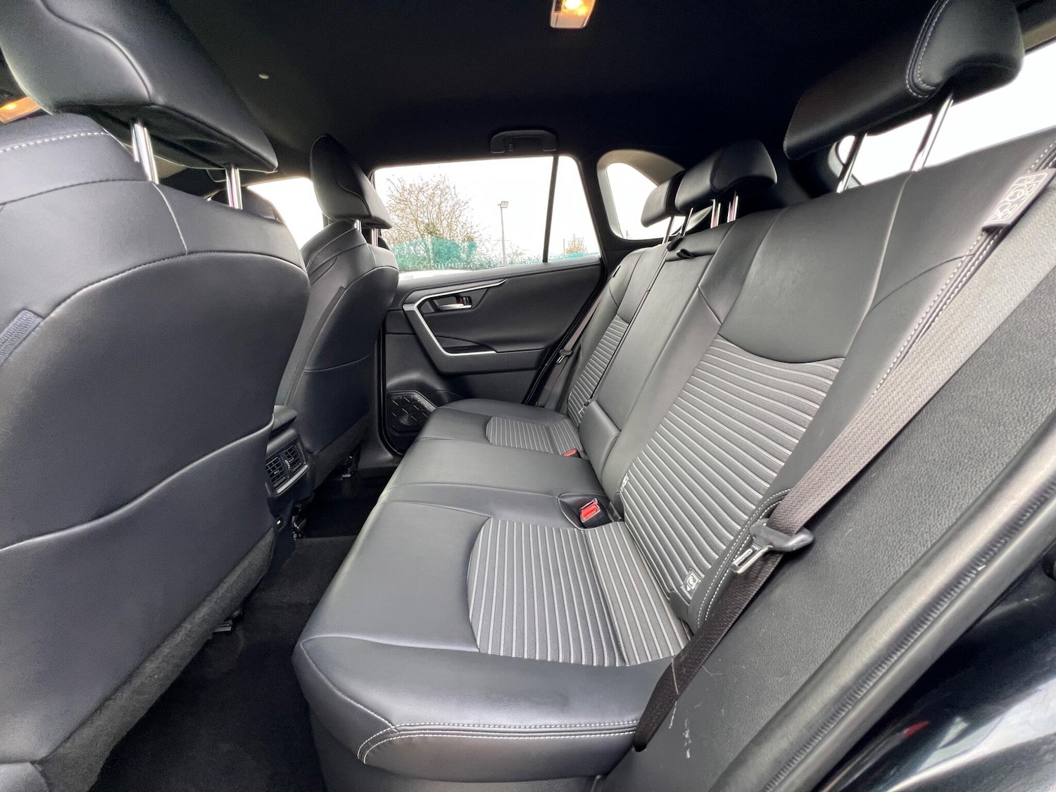 Used Toyota RAV4 for sale - 77752939: Photo 16