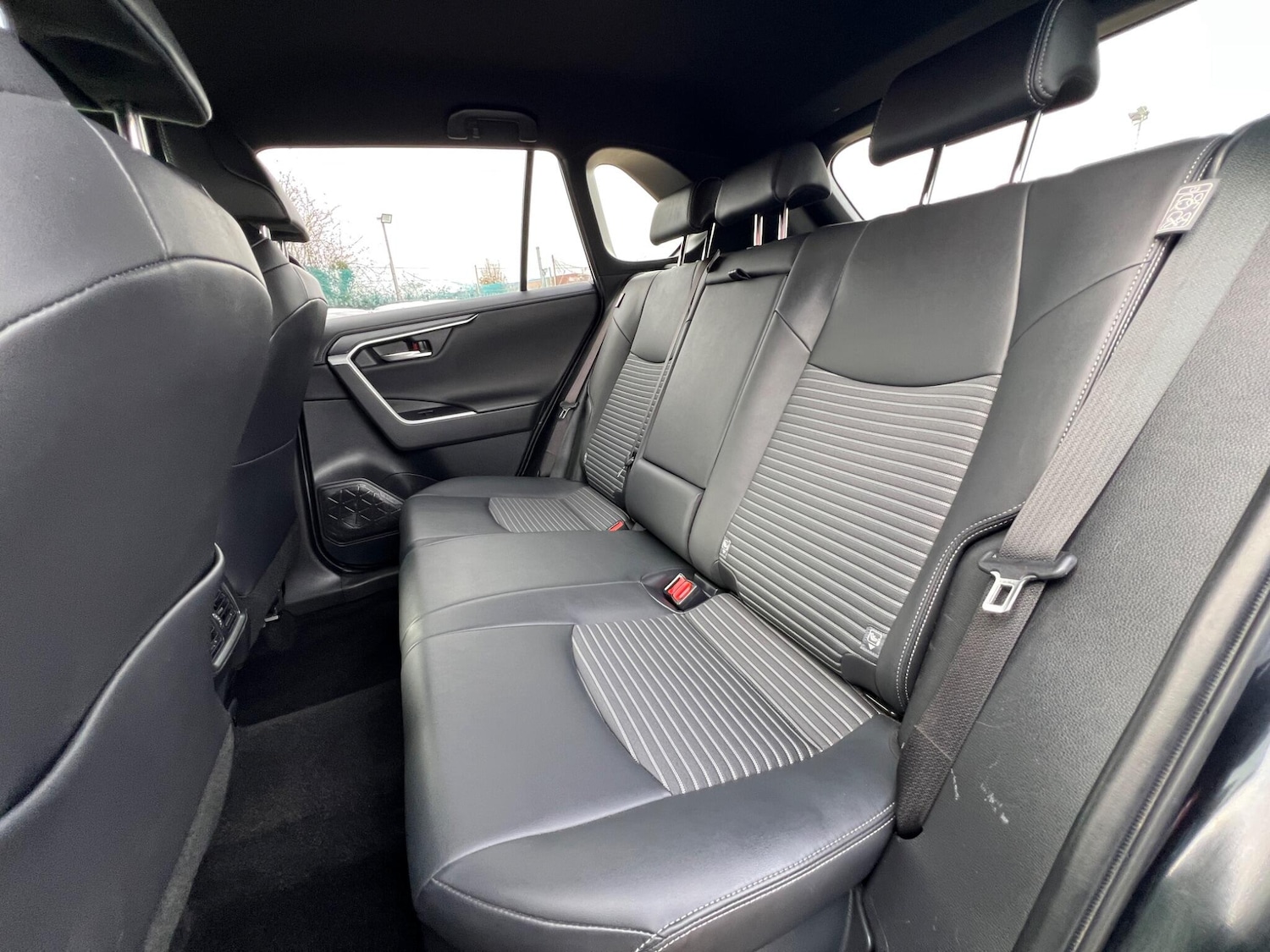 Used Toyota RAV4 for sale - 77752939: Photo 17