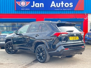 Used Toyota RAV4 2021 for sale - 77752939: Photo