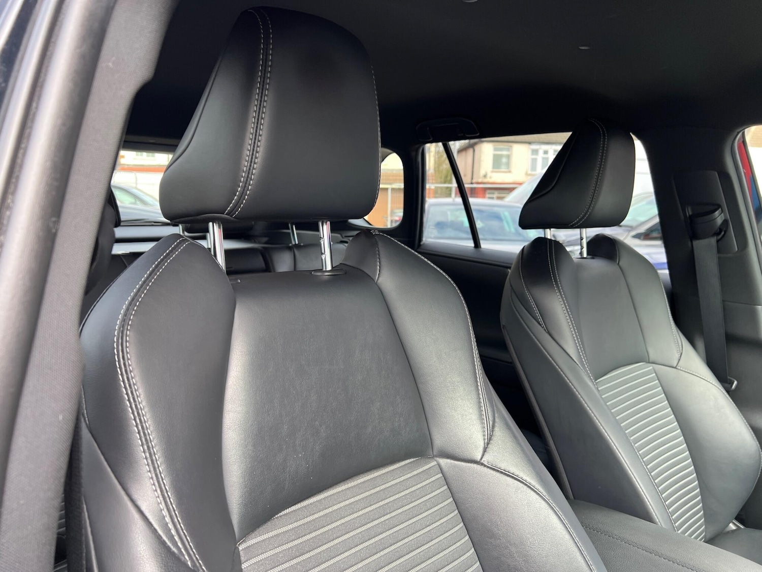 Used Toyota RAV4 for sale - 77752939: Photo 38