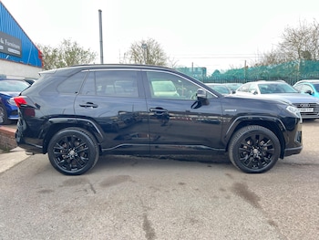 Used Toyota RAV4 2021 for sale - 77752939: Photo