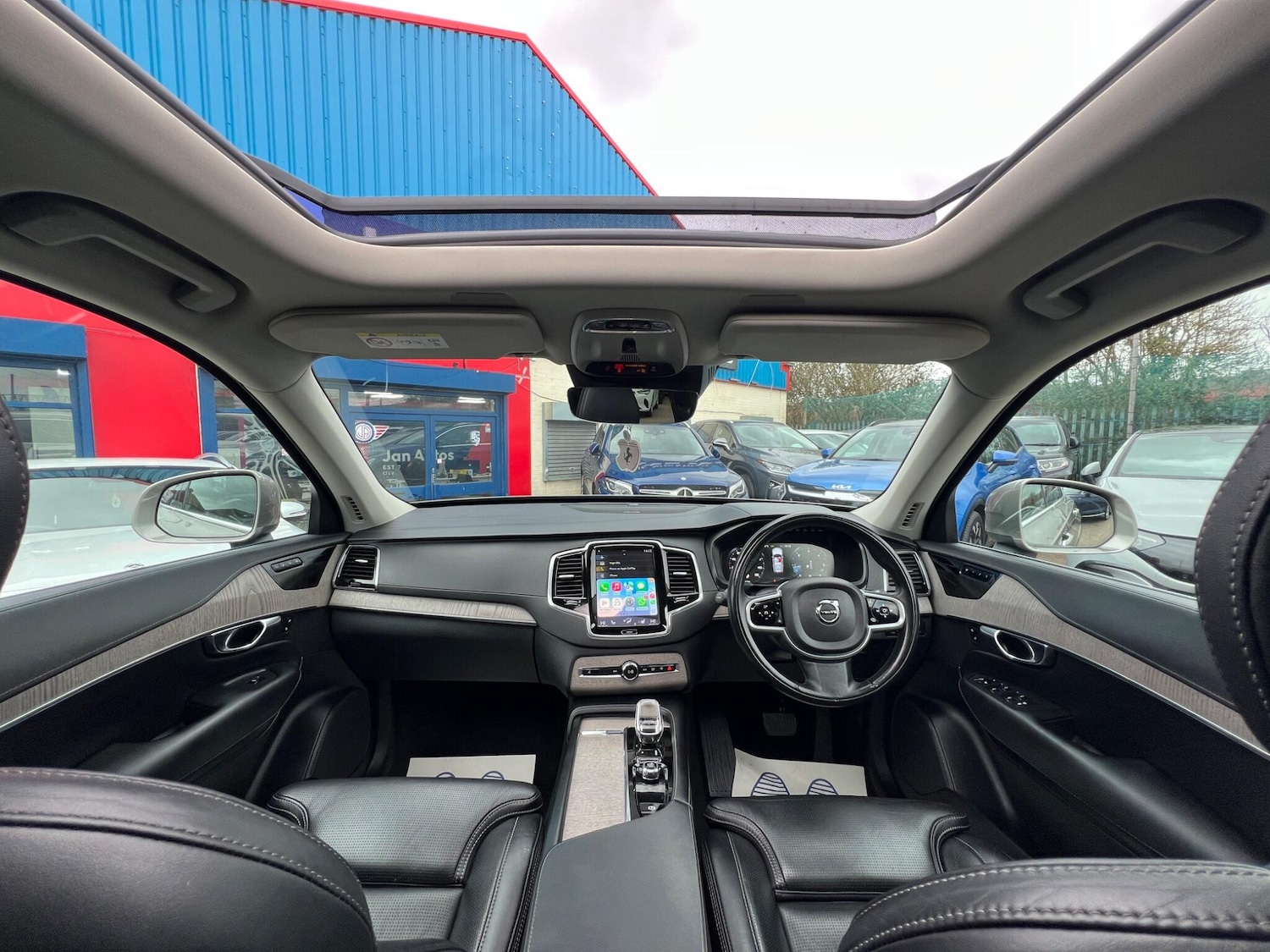 Used Volvo XC90 for sale - 78135546: Photo 3