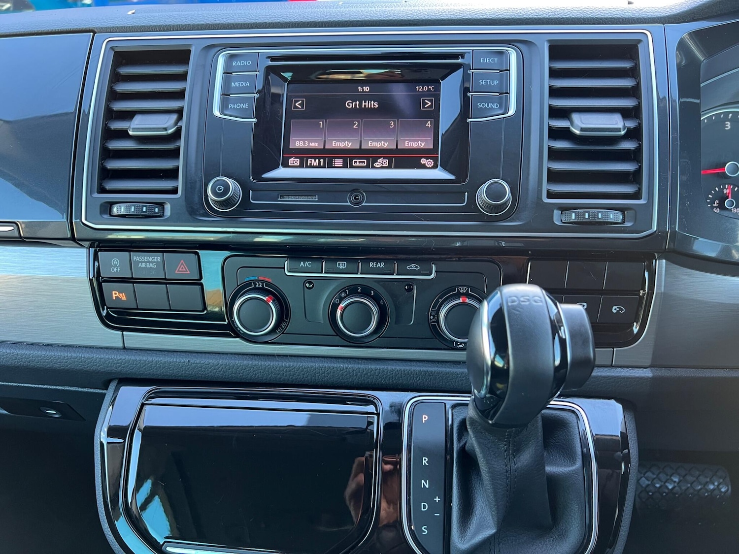 Used Volkswagen Caravelle for sale - 78136281: Photo 23