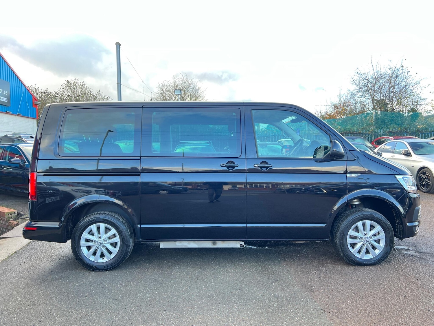 Used Volkswagen Caravelle for sale - 78136281: Photo 7