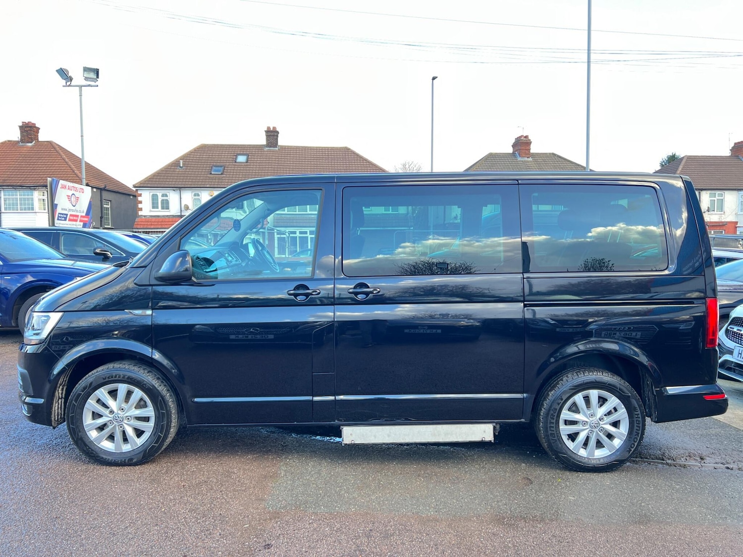Used Volkswagen Caravelle for sale - 78136281: Photo 8