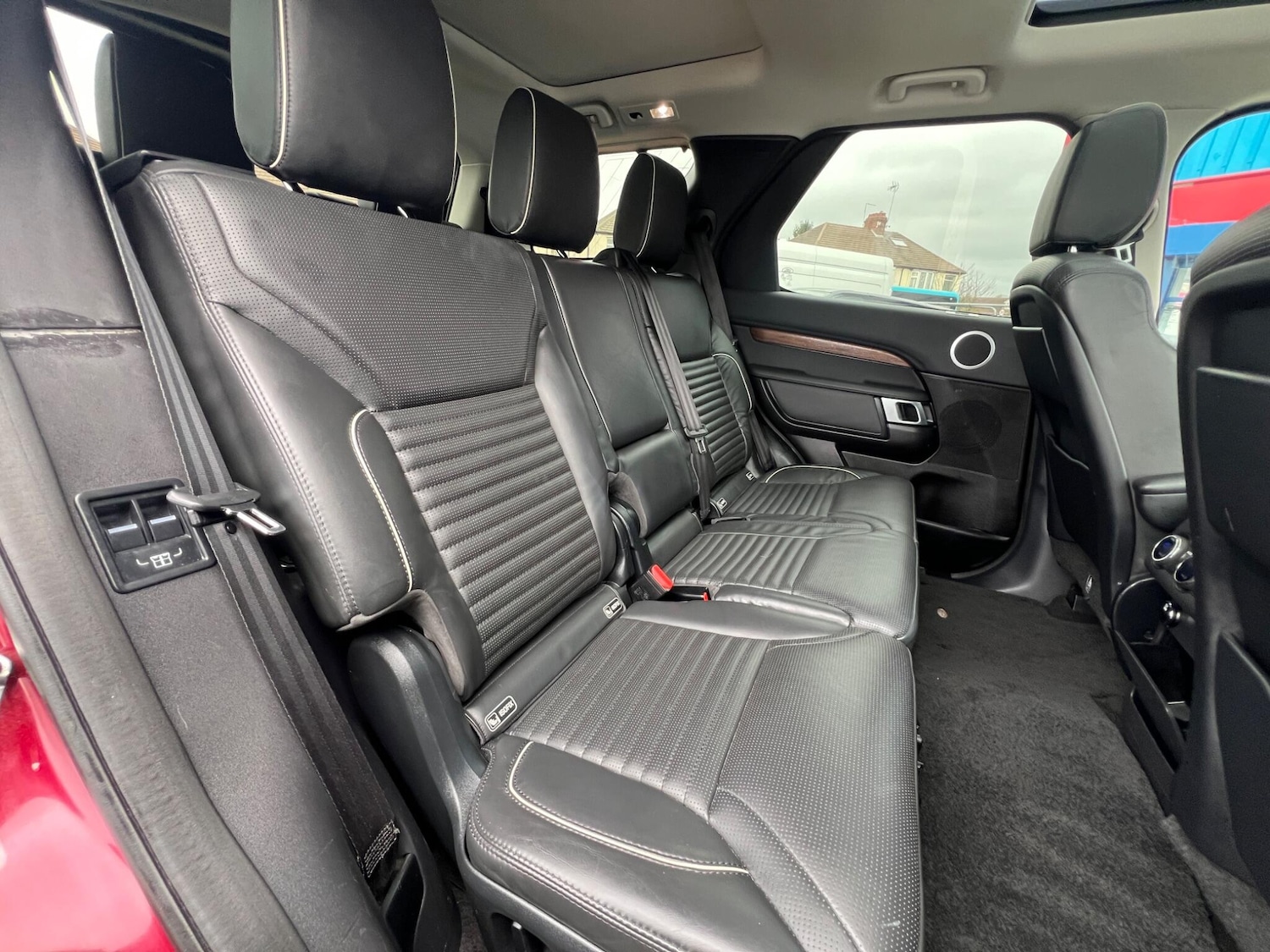 Used Land Rover Discovery 2017 for sale - 77892693: Photo 13