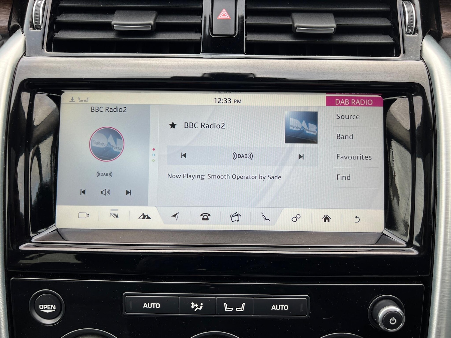 Used Land Rover Discovery 2017 for sale - 77892693: Photo 22