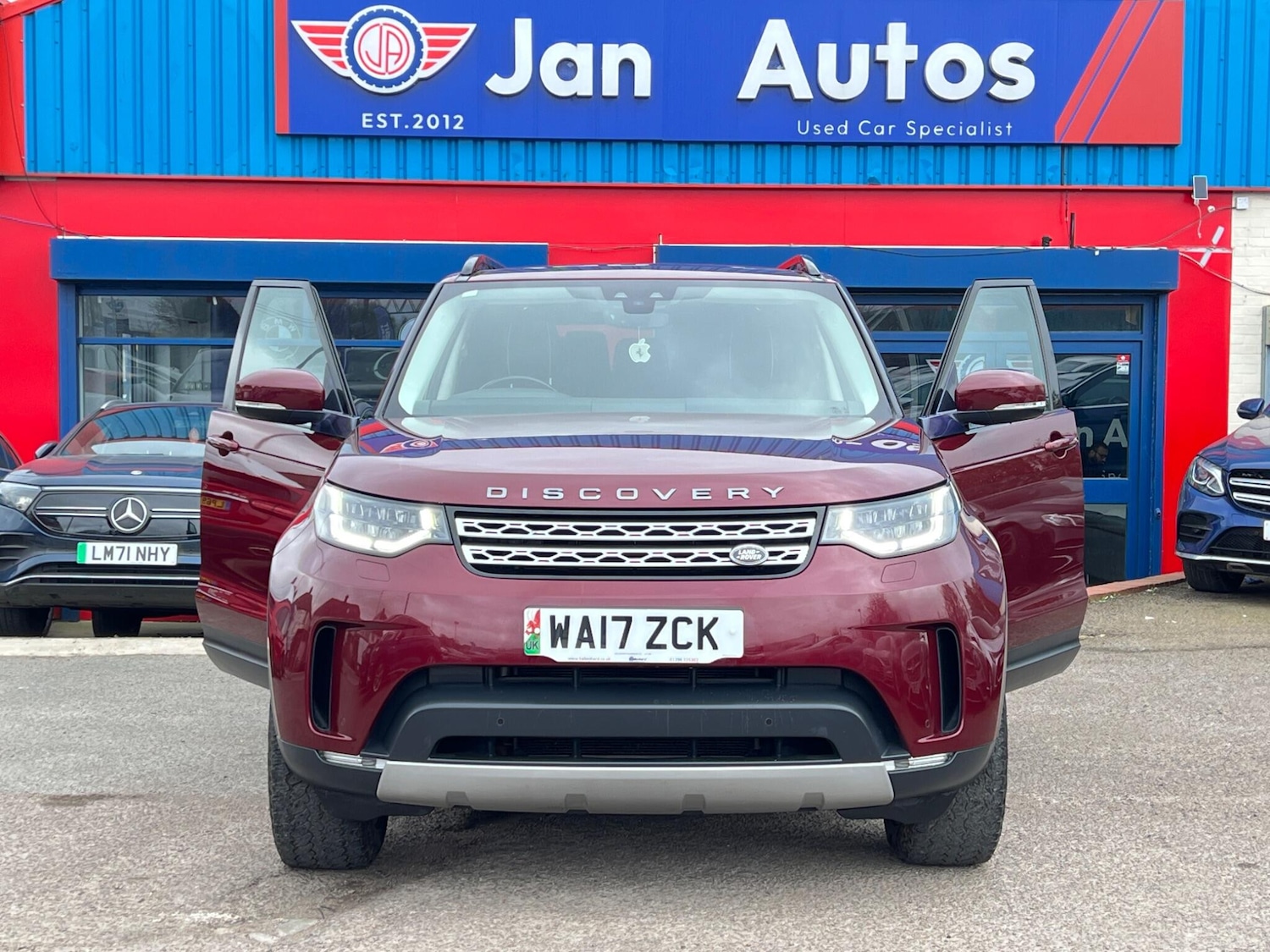 Used Land Rover Discovery 2017 for sale - 77892693: Photo 32