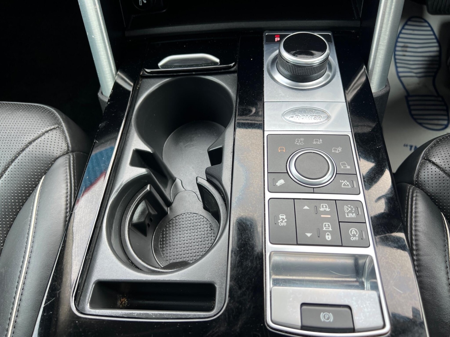 Used Land Rover Discovery 2017 for sale - 77892693: Photo 36