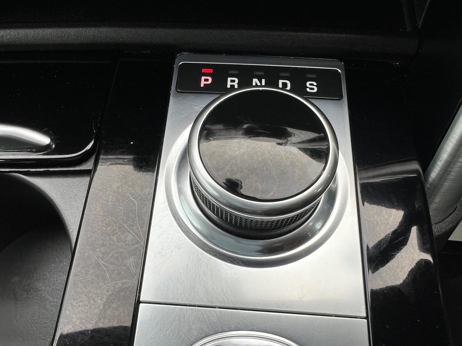 Used Land Rover Discovery 2017 for sale - 77892693: Photo 48