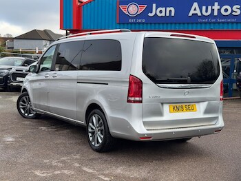 Used Mercedes-Benz V-Class 2019 for sale - 78384070: Photo