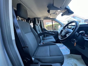 Used Ford Tourneo Custom 2022 for sale - 78988825: Photo
