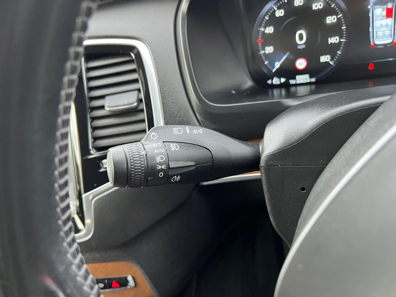 Used Volvo XC90 2019 for sale - 77892092: Photo 46