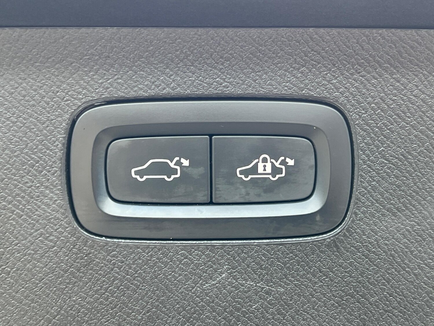 Used Volvo XC90 for sale - 77752934: Photo 45