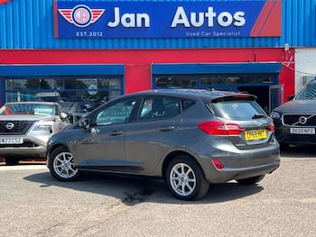 Used Ford Fiesta 2018 for sale - 79349178: Photo