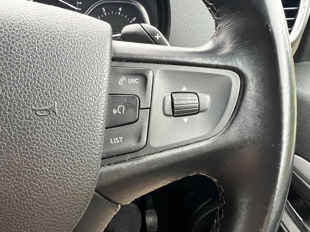 Used Vauxhall Vivaro Life for sale - 77672016: Photo 35