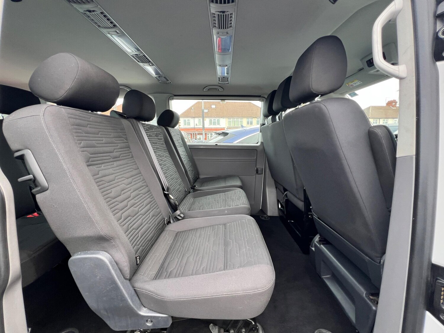 Used Volkswagen Transporter Shuttle 2021 for sale - 77892200: Photo 17