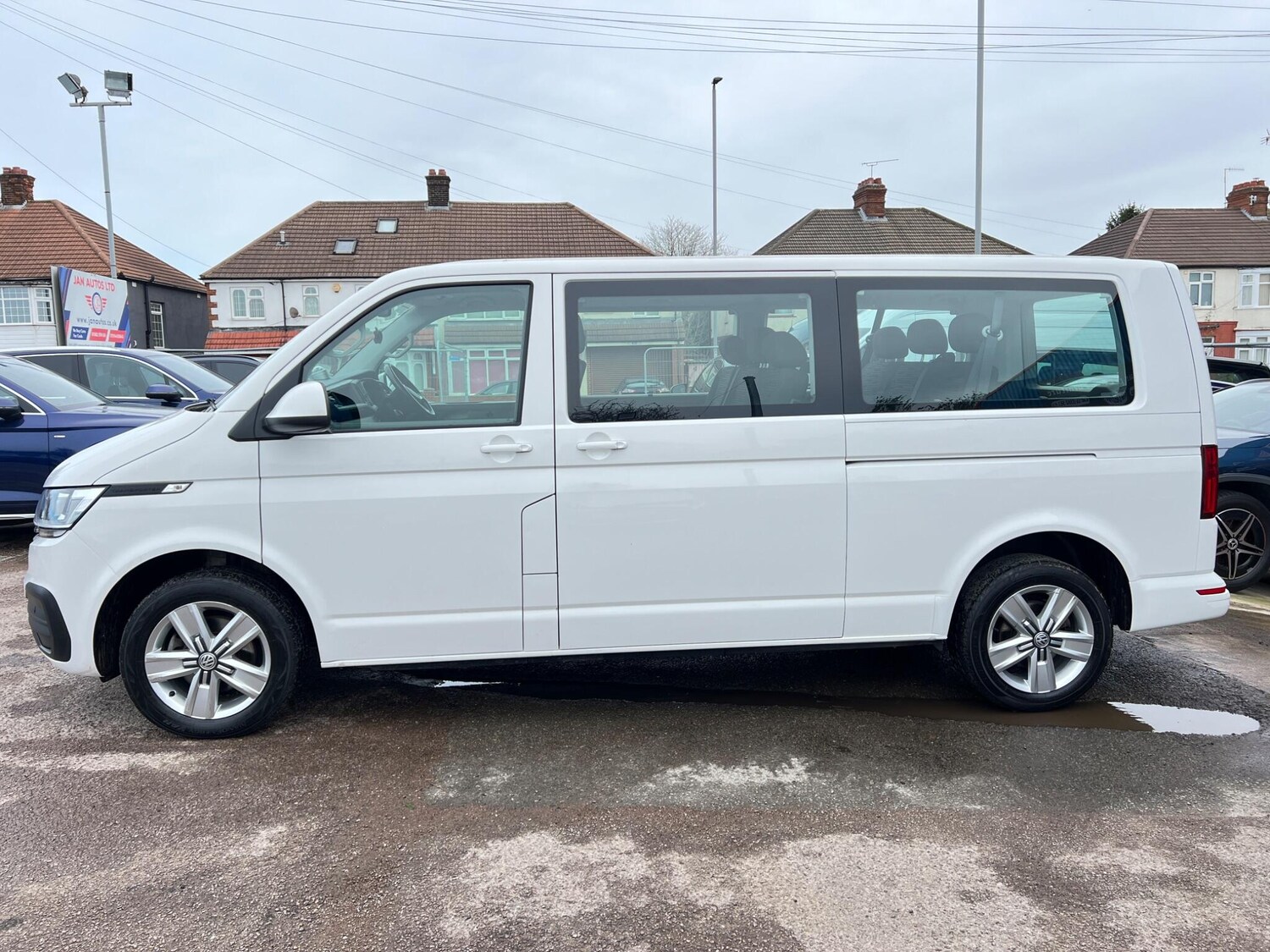 Used Volkswagen Transporter Shuttle 2021 for sale - 77892200: Photo 28