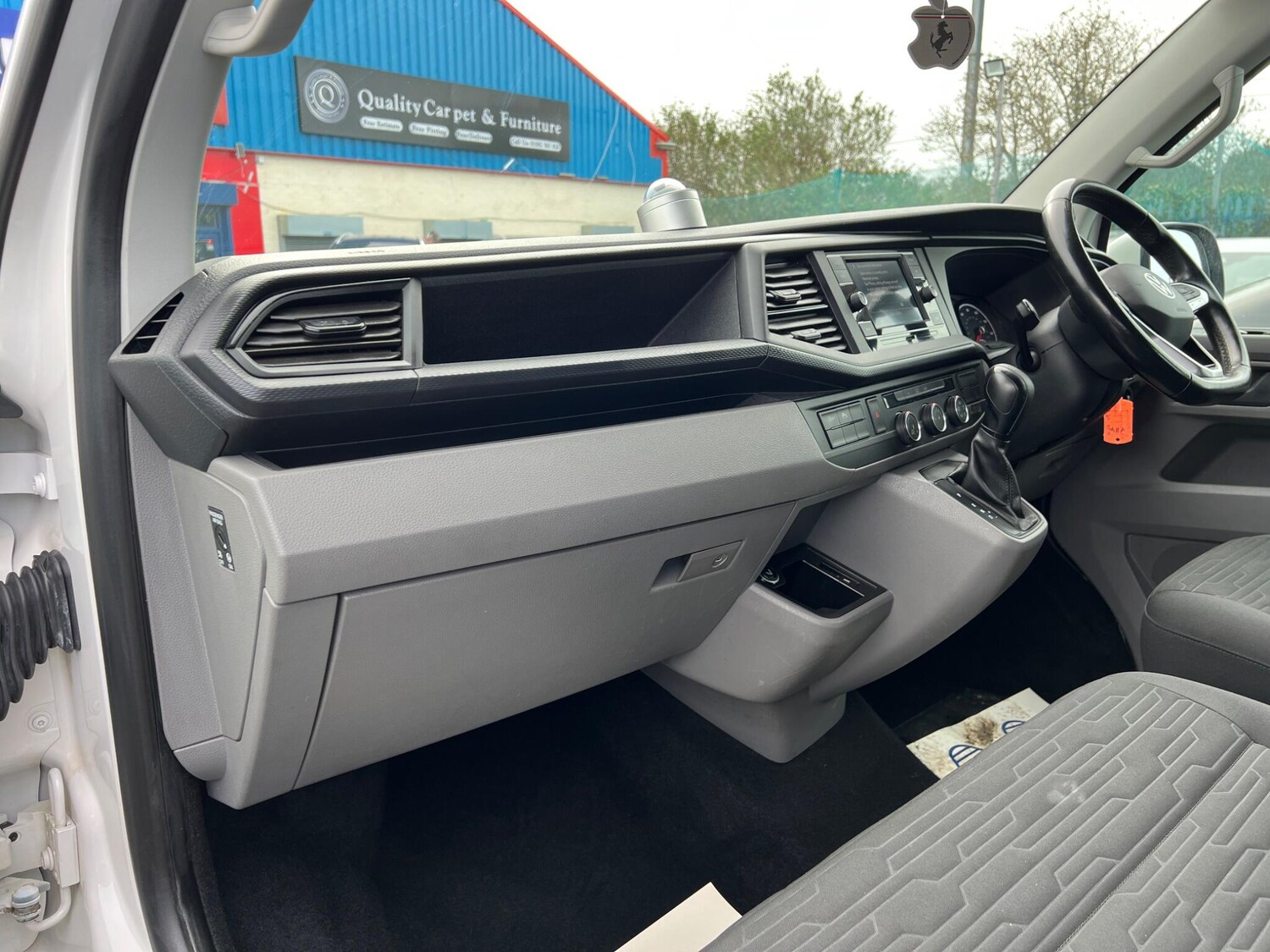 Used Volkswagen Transporter Shuttle 2021 for sale - 77892200: Photo 3