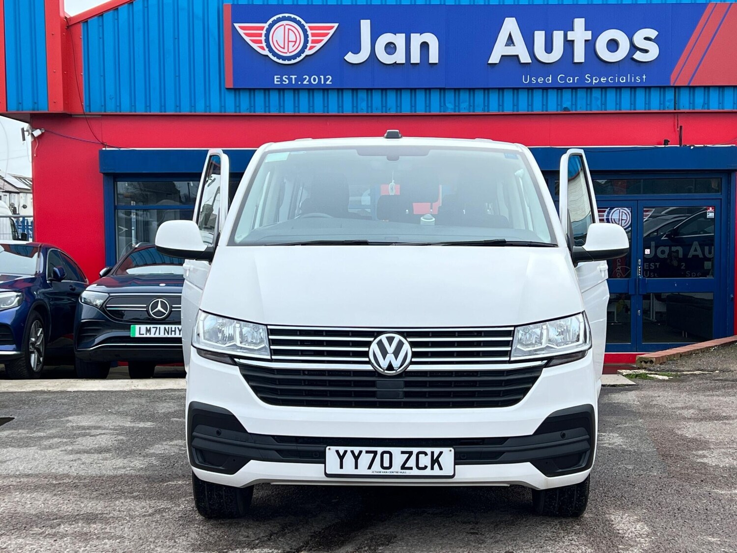 Used Volkswagen Transporter Shuttle 2021 for sale - 77892200: Photo 32